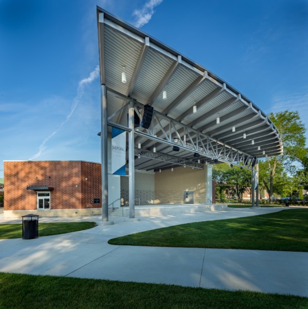 Memorial Park Fall 2020 Kmiecik Imagery – 6 of 31 Photo of Memorial Park bandshell by Larry Kmiecik